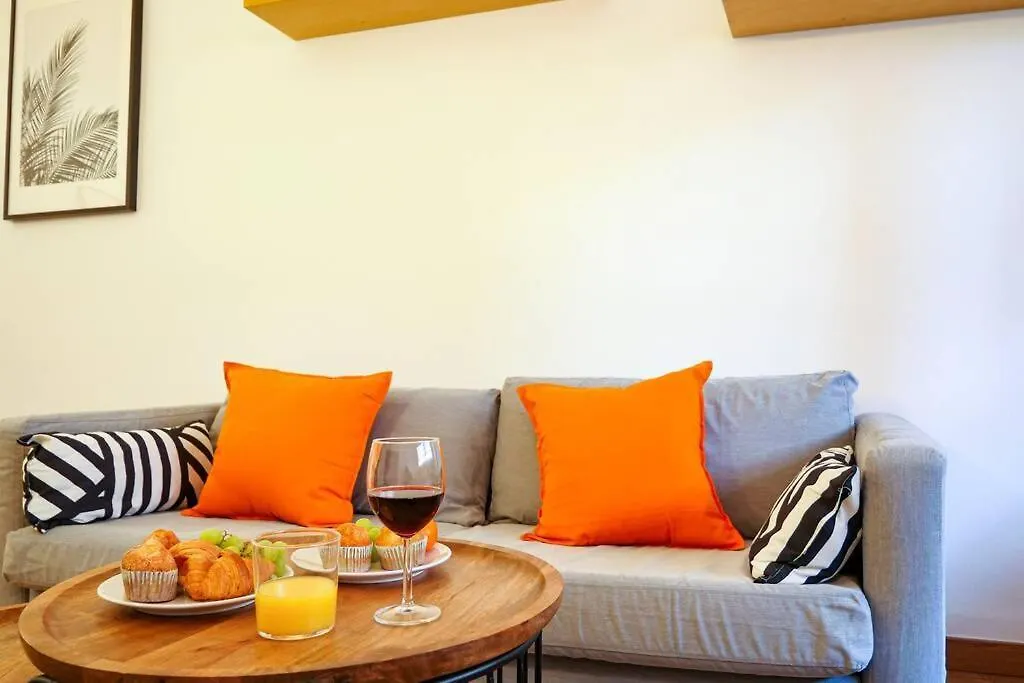 Stay U-Nique Apartments Lluca Barcelona Spanien